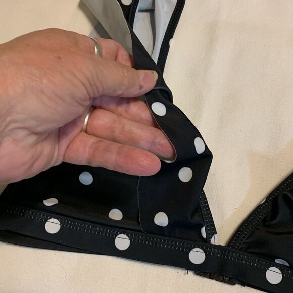 Black and white polkadot size medium NWOT 2-piece bikini - Picture 2 of 11
